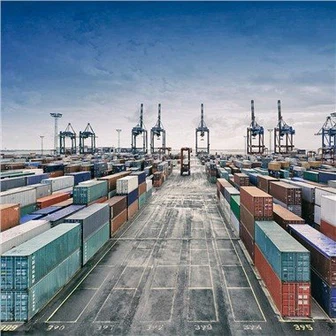 Letecká a námorná špedícia